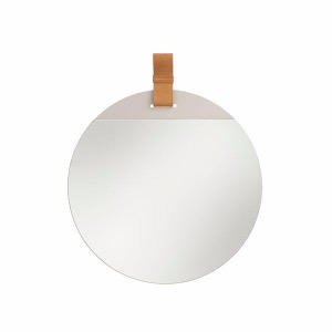 Spiegel «Enter» von Ferm Living 